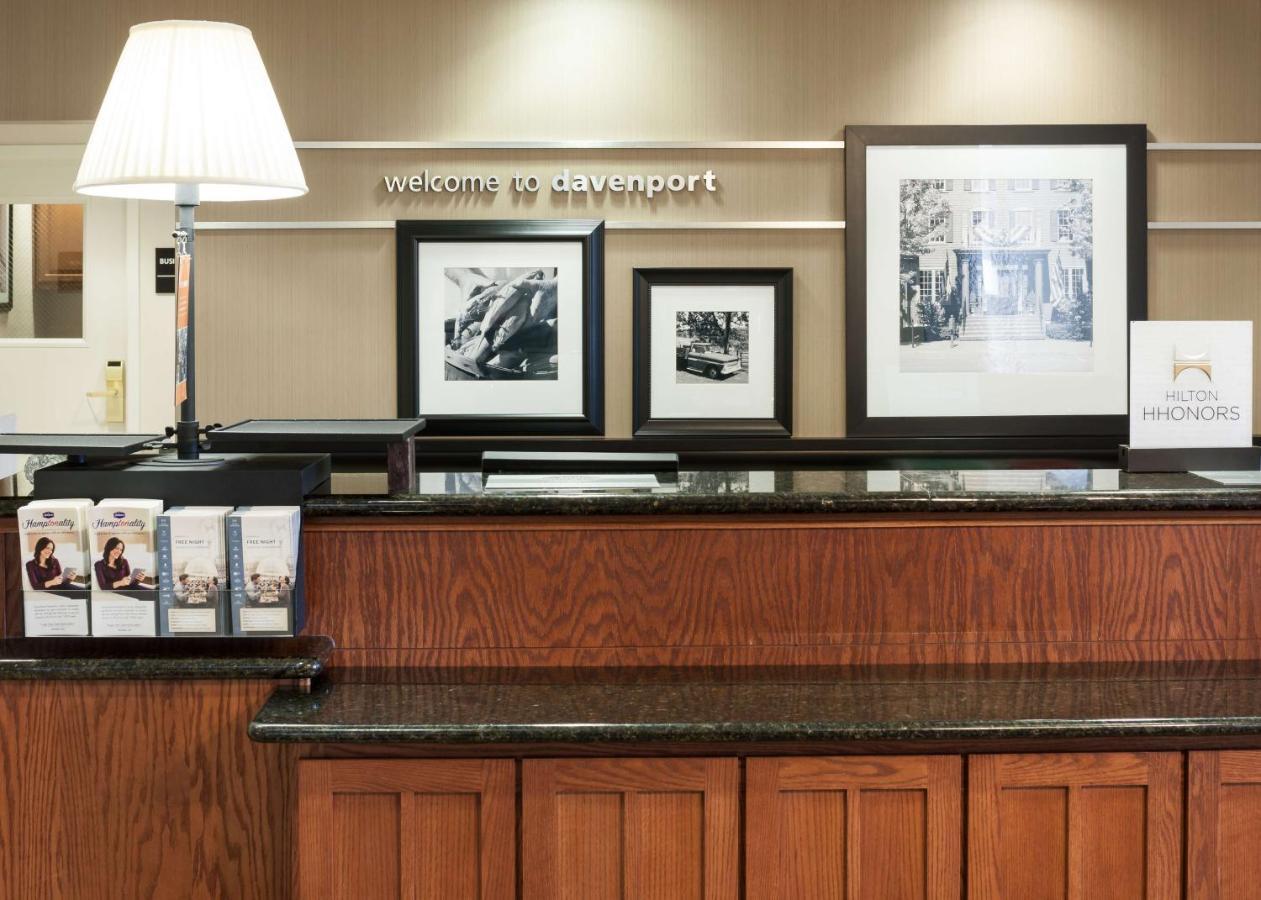 Hampton Inn & Suites Davenport Ngoại thất bức ảnh